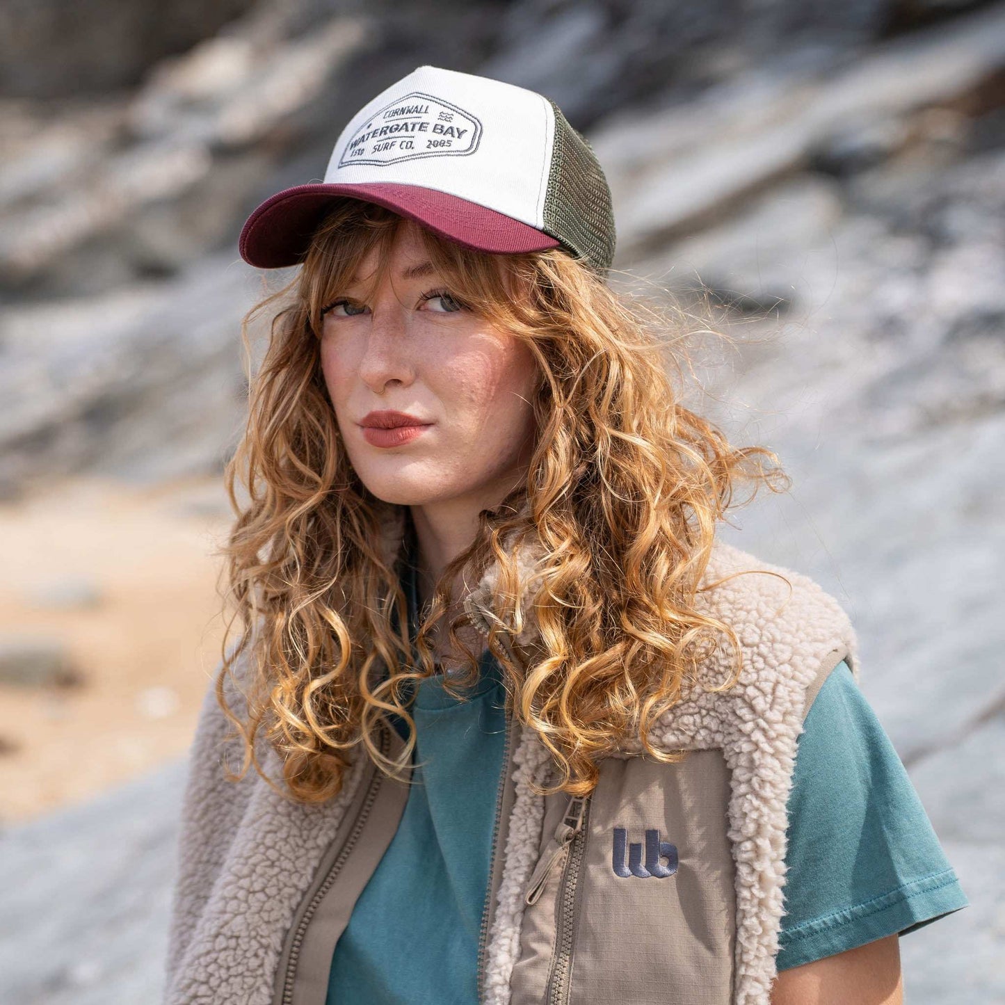 DIAMOND | TRUCKER CAP - IVORY/CHERRY