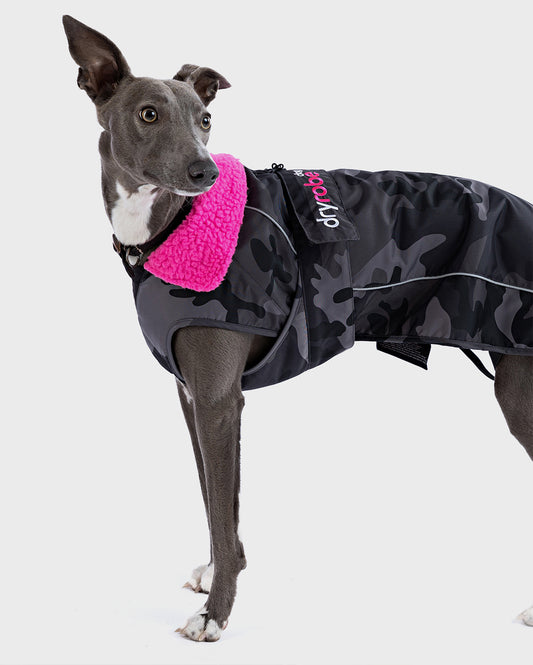DRYROBE DOG COAT BLACKCAMO/PINK
