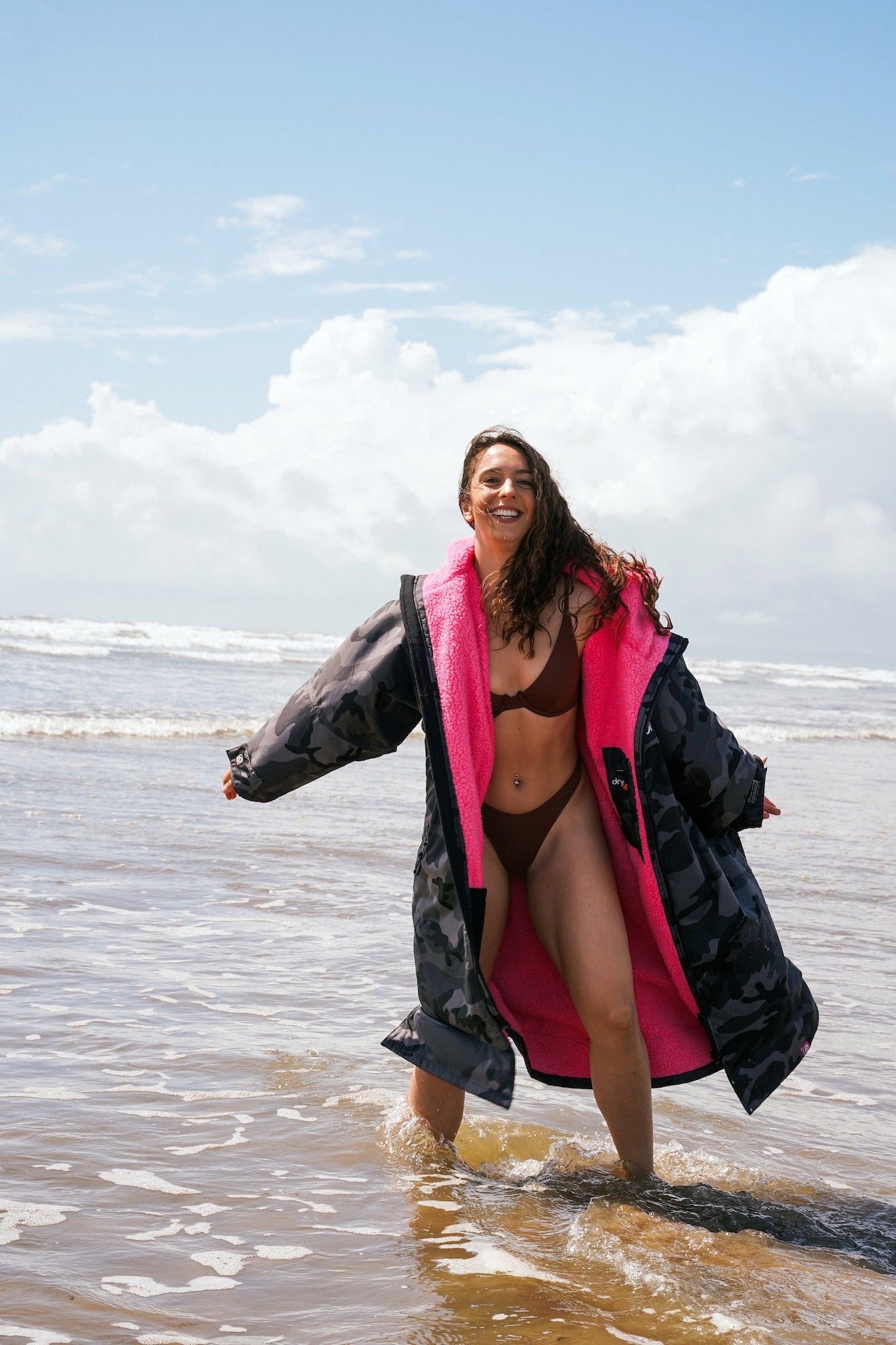 DRYROBE ADVANCED BLACK-CAMO/PINK