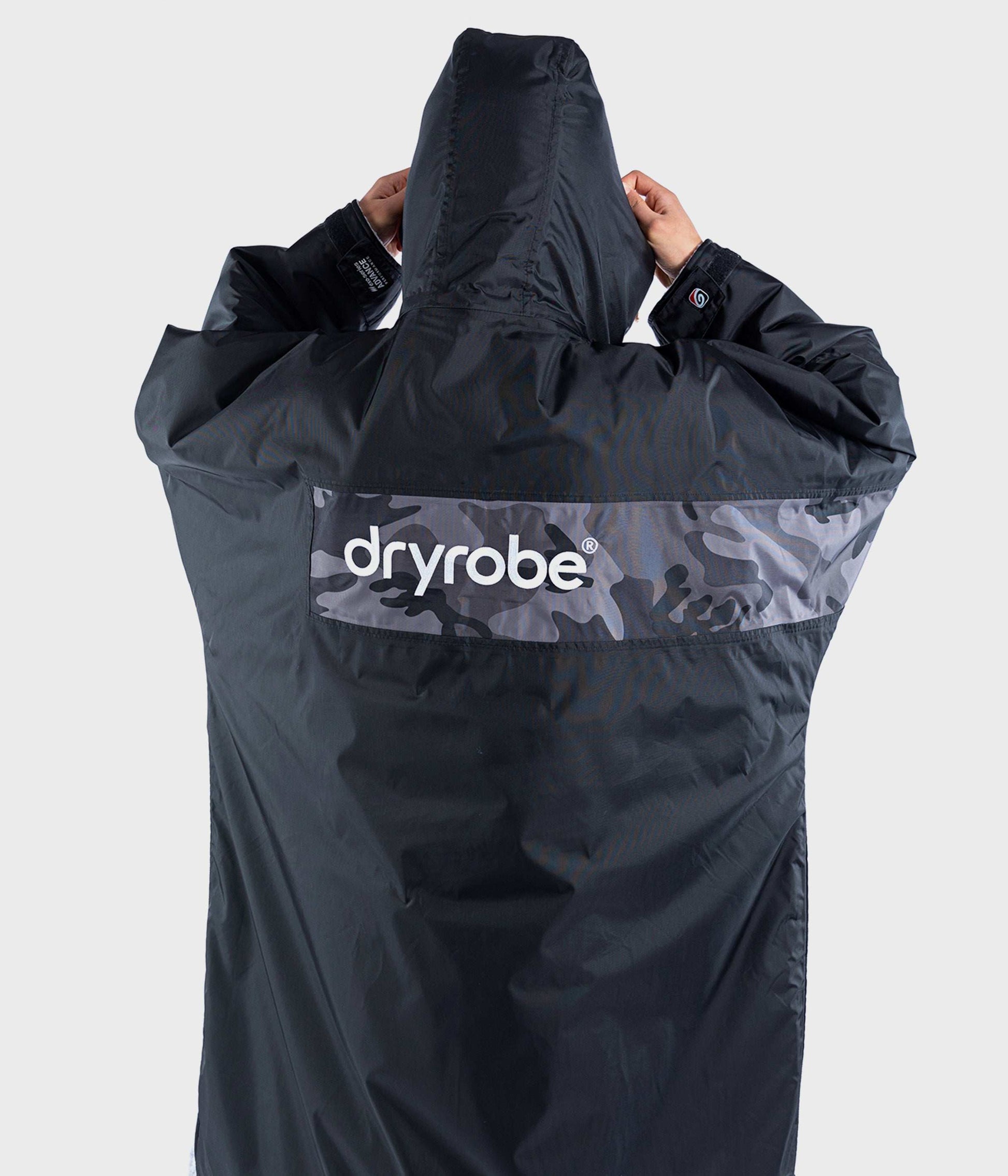DRYROBE ADVANCED REMIX BLACK/GREY/CAMO 10Y-13Y