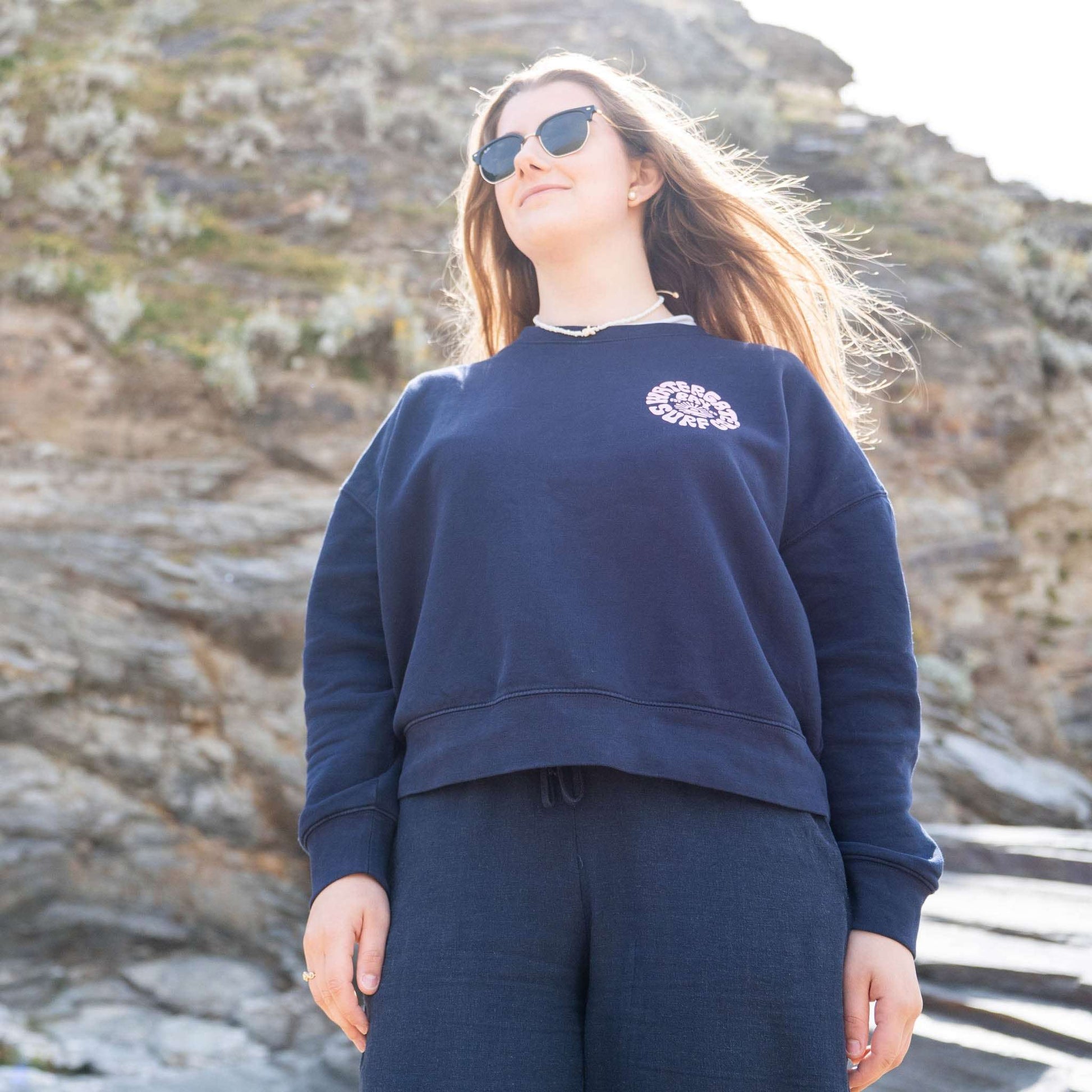 RETRO | WOMENS RELAXED CREW NECK SWEATSHIRT - NAVY