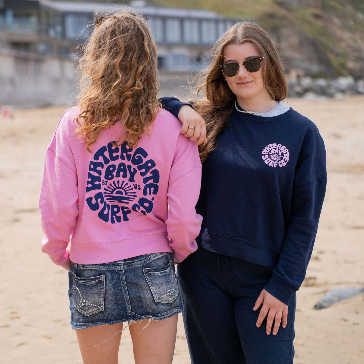 RETRO | WOMENS RELAXED CREW NECK SWEATSHIRT - NAVY