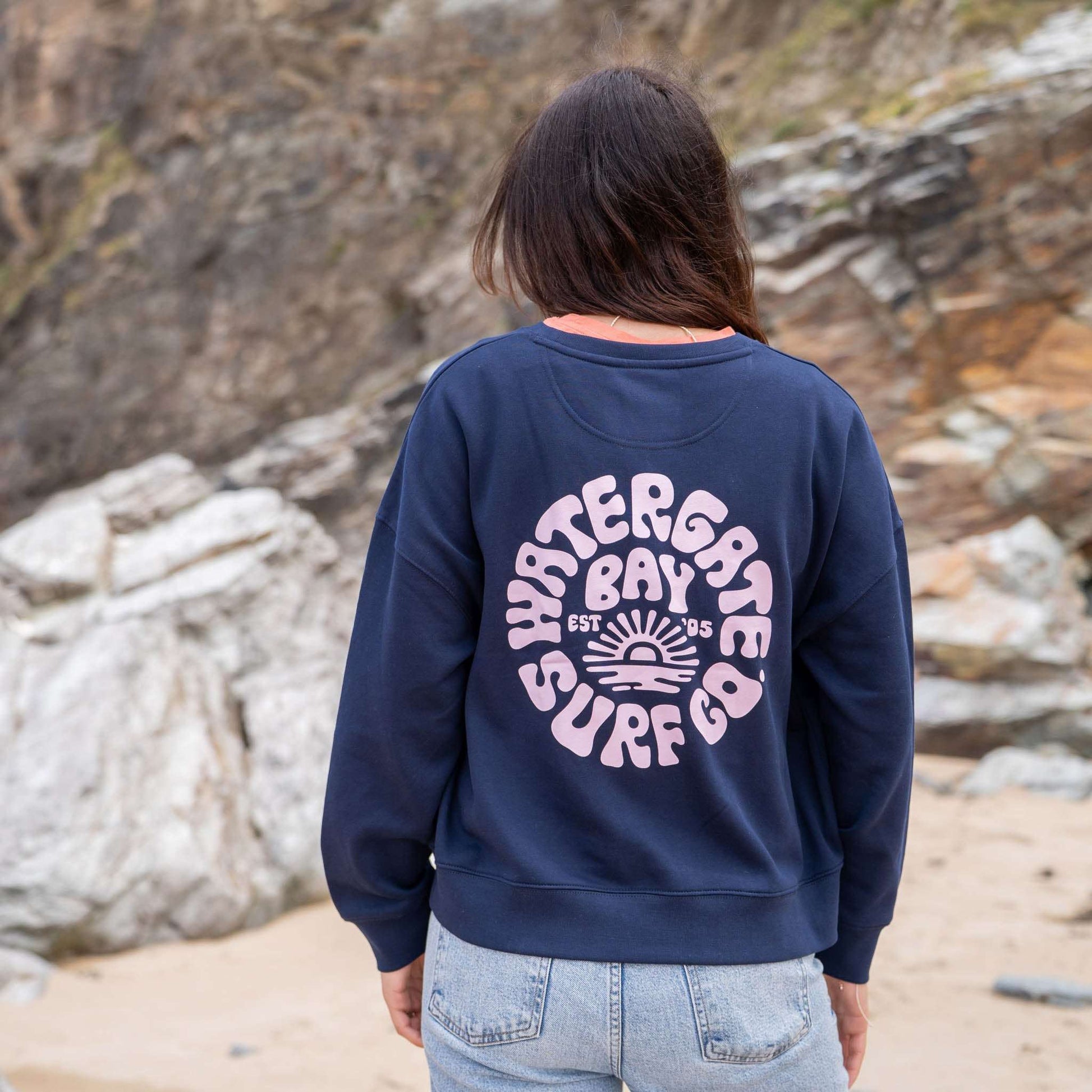 RETRO | WOMENS RELAXED CREW NECK SWEATSHIRT - NAVY