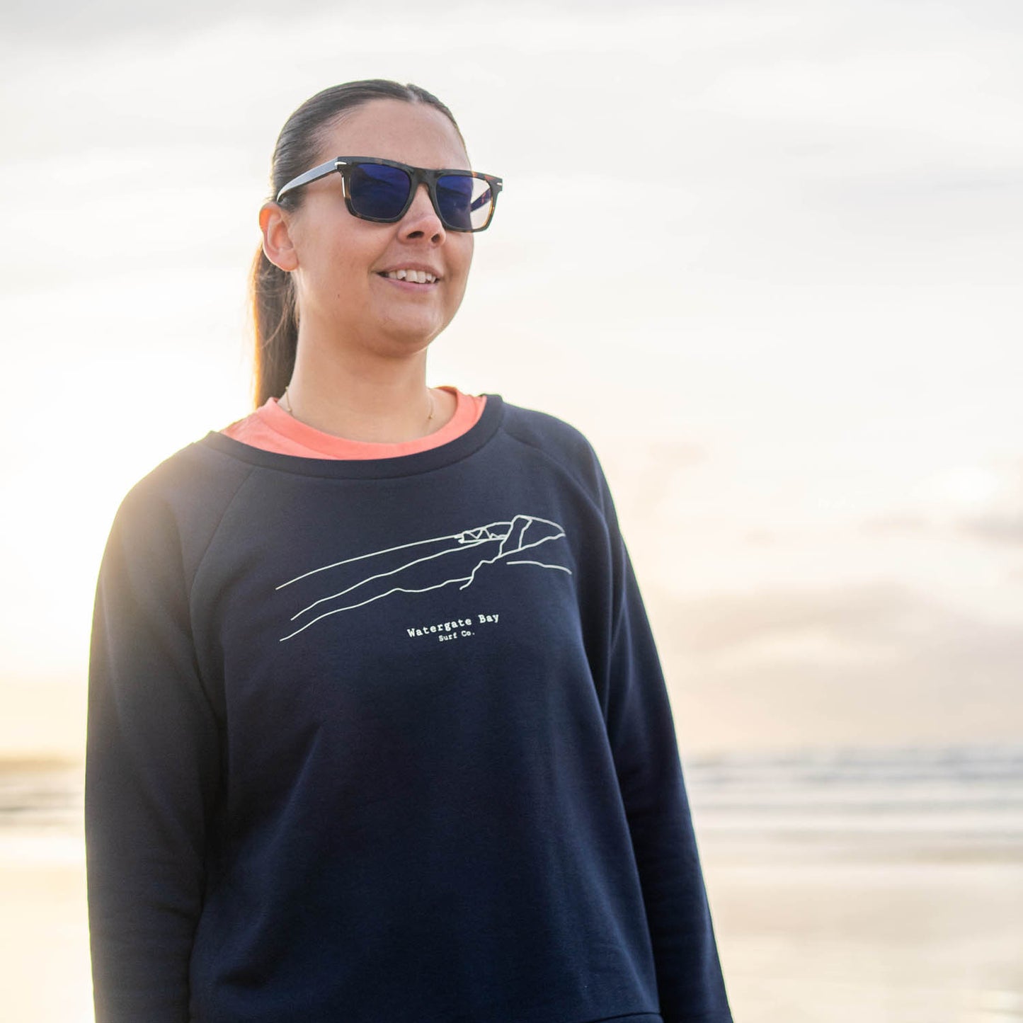 LINE | WOMENS RELAXED SWEATSHIRT - NAVY - Sweatshirt - Watergate Bay Surf Company.