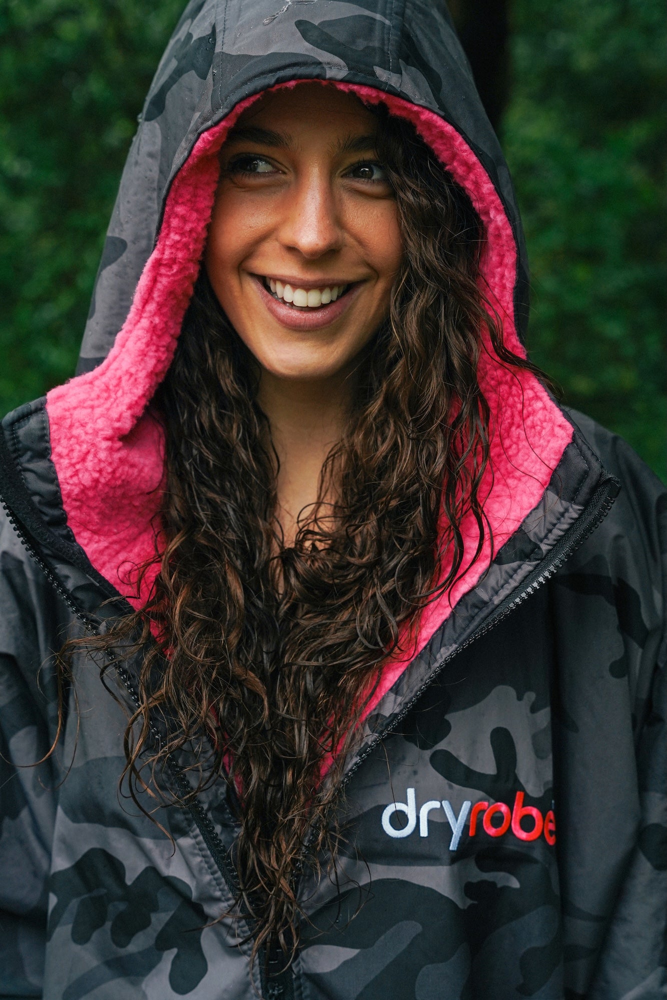 DRYROBE ADVANCED BLACK-CAMO/PINK
