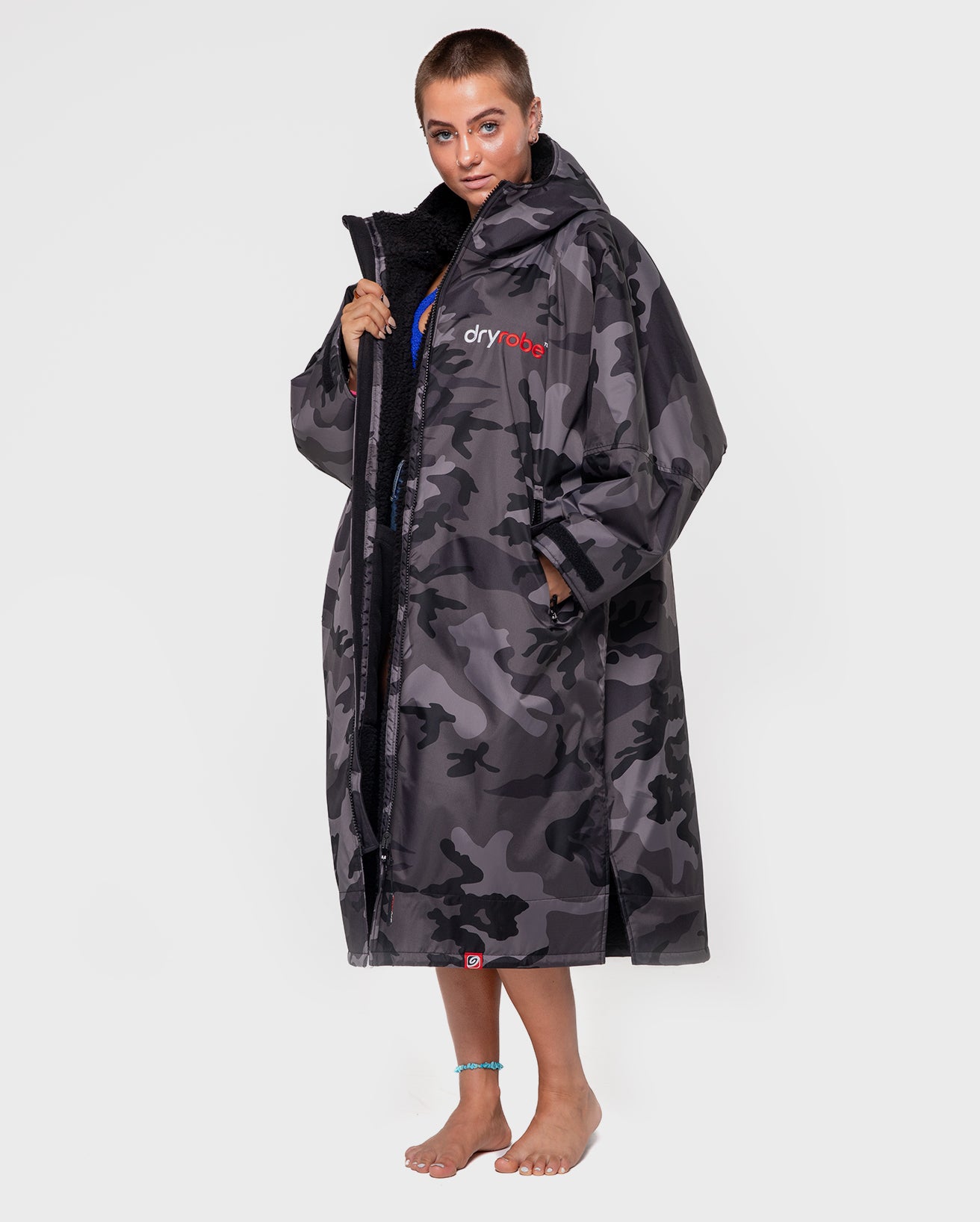 DRYROBE ADVANCED BLACK-CAMO/BLACK – Watergate Bay Surf Company